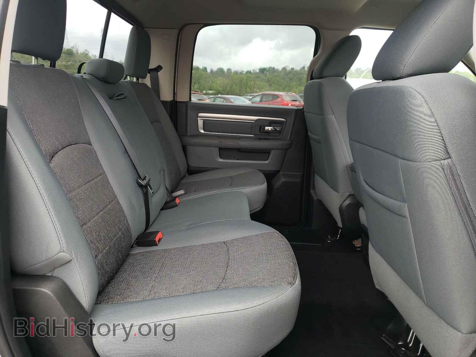 2017 RAM 1500 - VIN: 3C6RR7LT2HG599364 - Фото 6