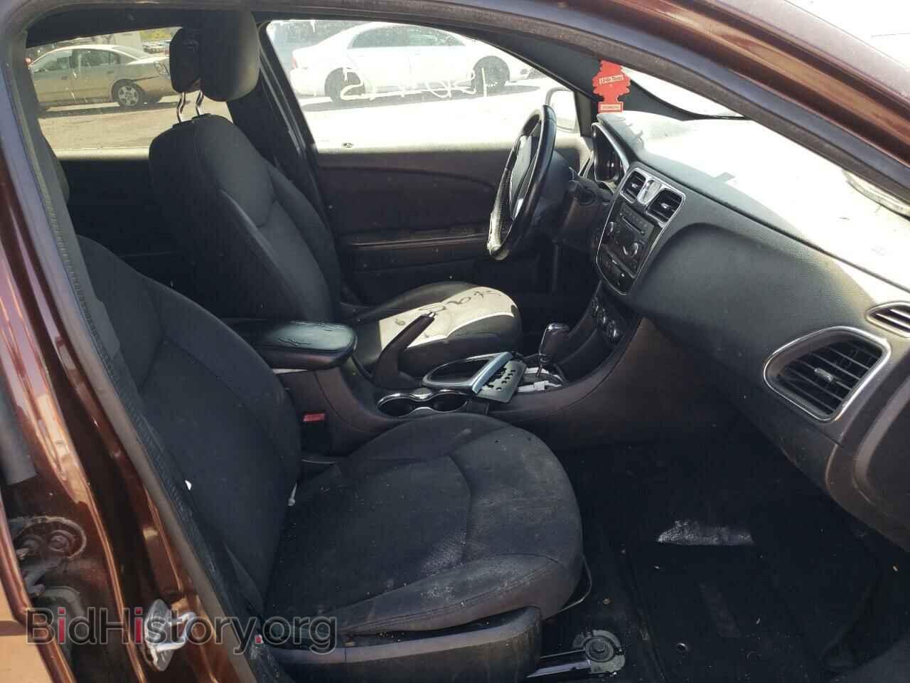 2013 CHRYSLER 200 - VIN: 1C3CCBBB0DN672104 - Photo 5