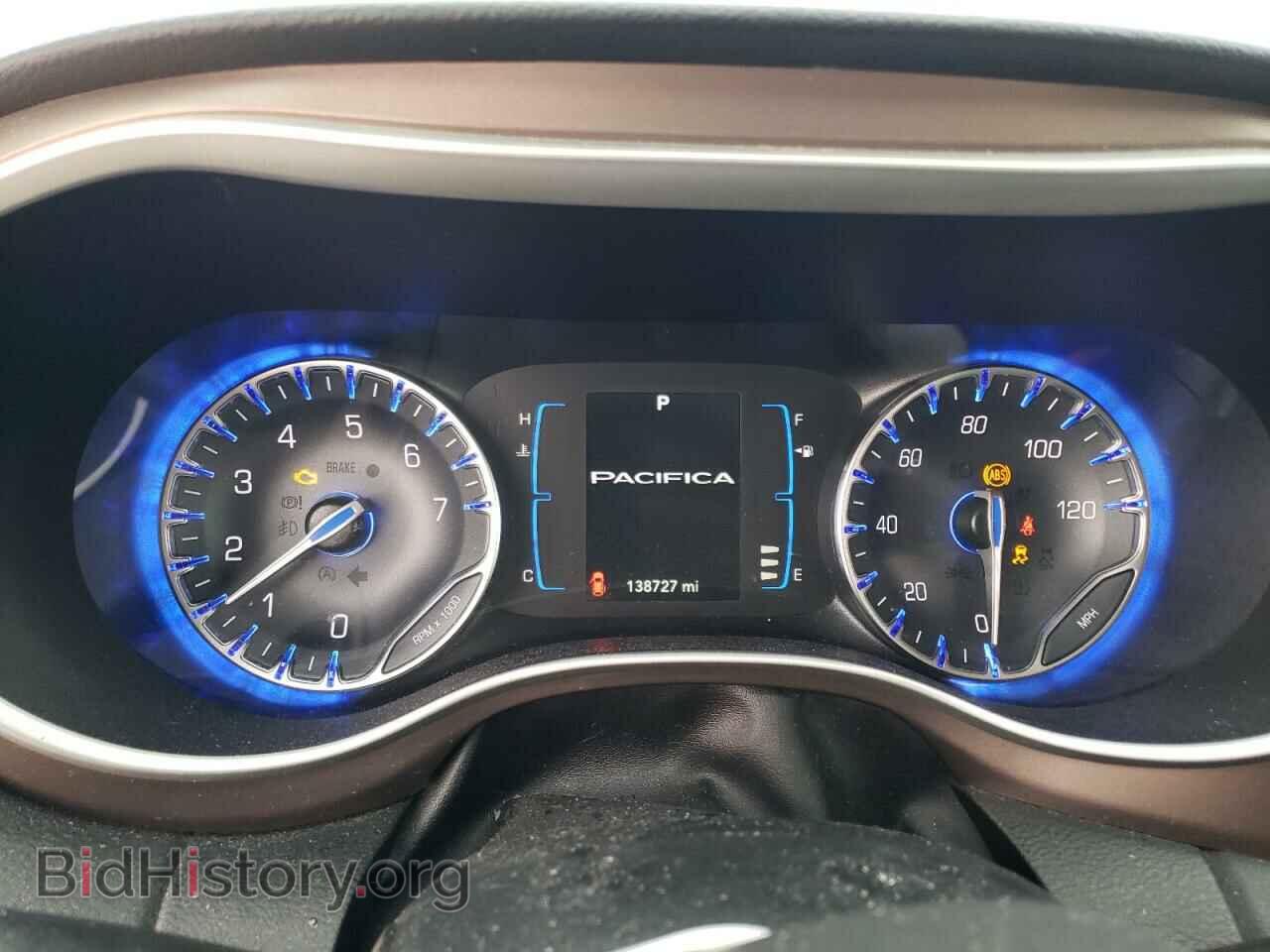 2017 CHRYSLER PACIFICA - VIN: 2C4RC1DG4HR505942 - Фото 9