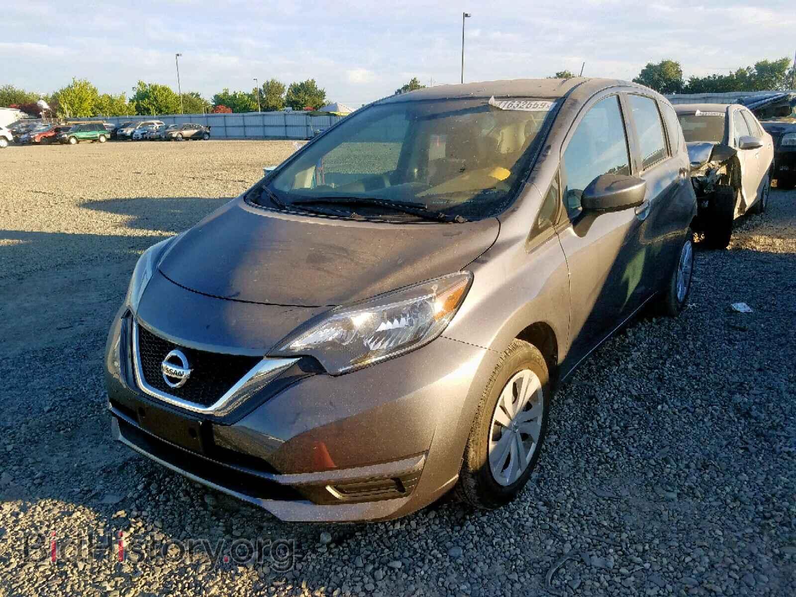 2017 NISSAN VERSA - VIN: 3N1CE2CP3HL363963 - Photo 2
