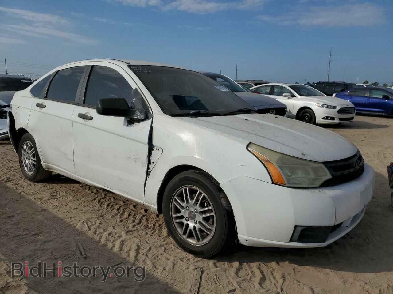 2008 FORD FOCUS - VIN: 1FAHP35N58W148955 - Фото 4