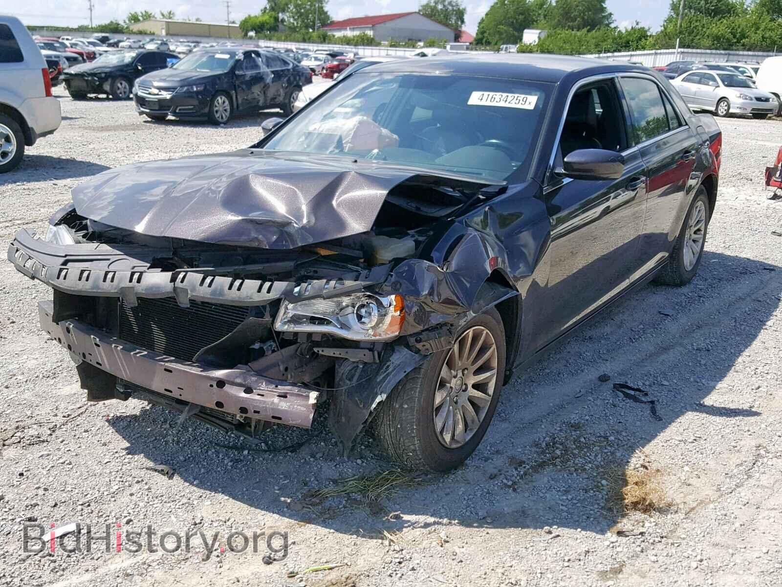 2013 CHRYSLER 300 - VIN: 2C3CCAAG2DH626354 - Фото 2