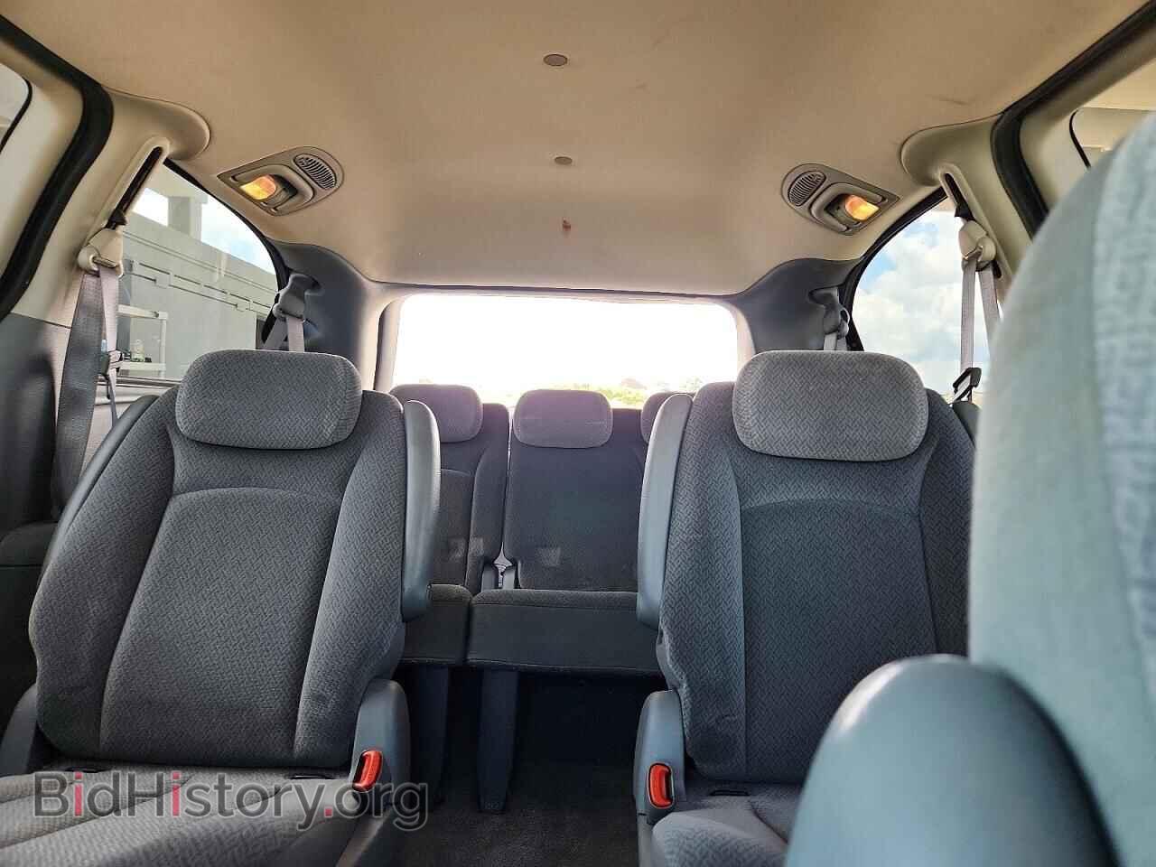 2006 CHRYSLER MINIVAN - VIN: 2A4GP54L56R616894 - Фото 10