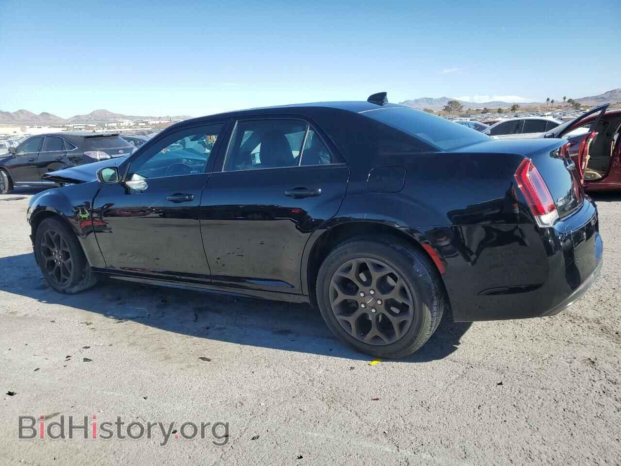 2016 CHRYSLER 300 - VIN: 2C3CCAGG3GH296090 - Photo 2