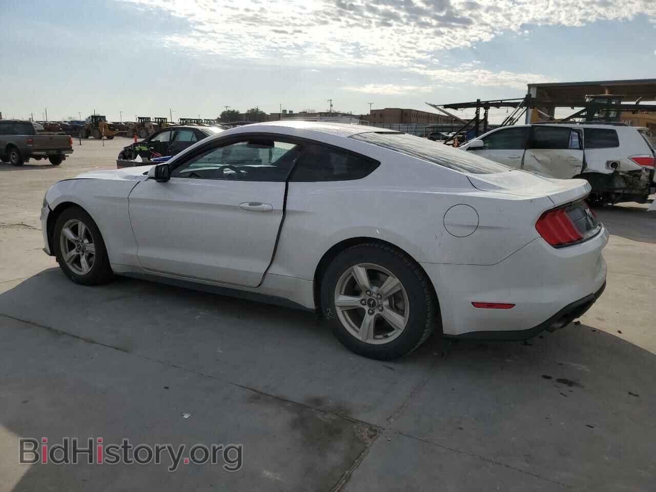 2018 FORD MUSTANG - VIN: 1FA6P8TH1J5113715 - Фото 2