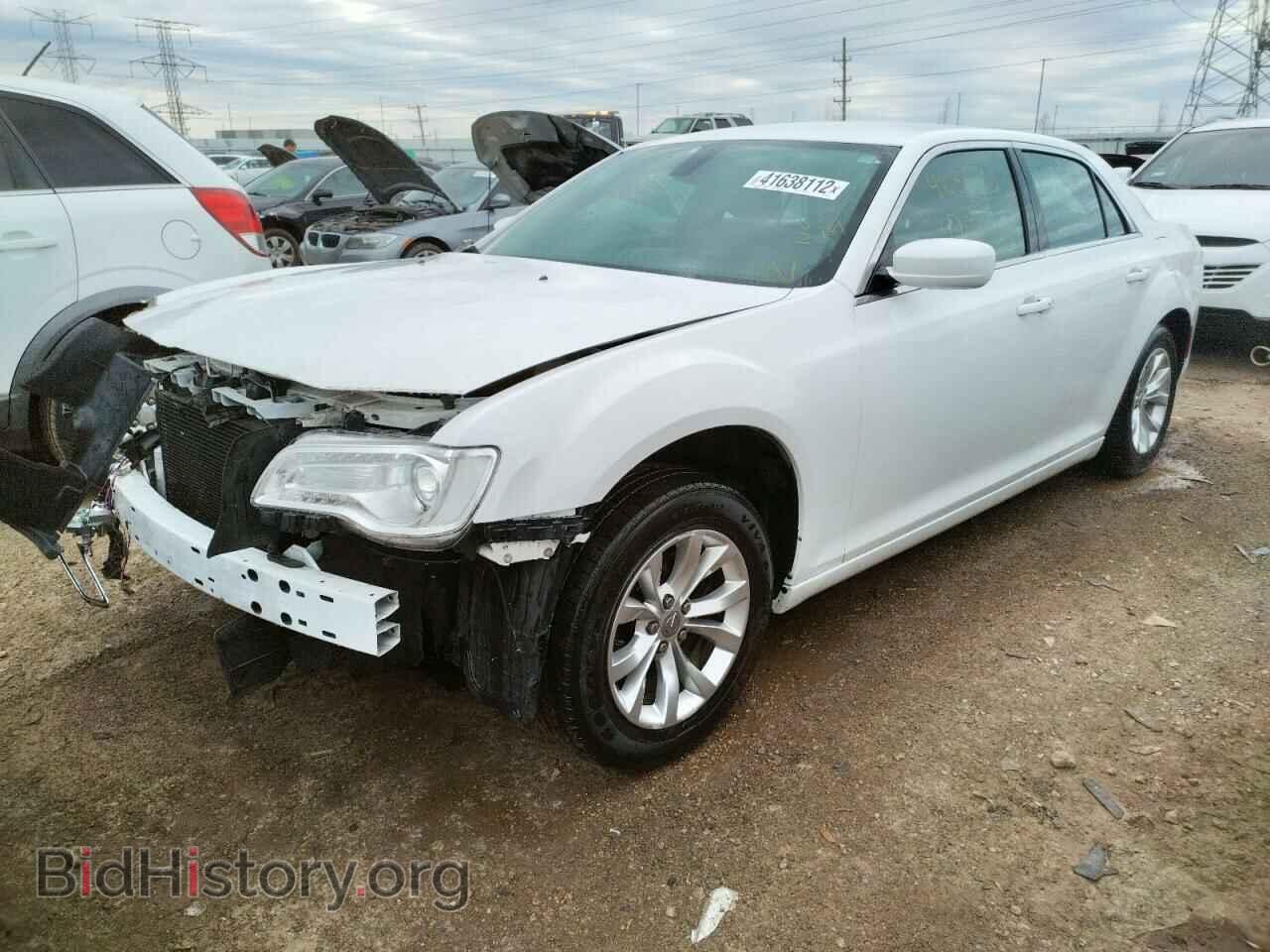 2015 CHRYSLER 300 - VIN: 2C3CCAAG5FH908510 - Фото 2