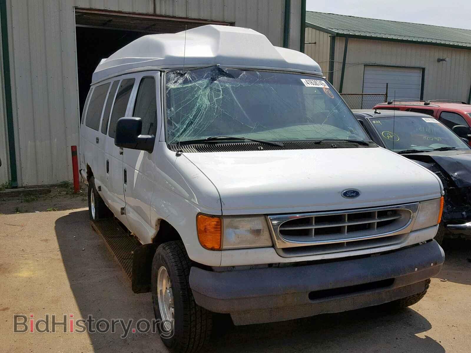 Photo 1FBSS31L93HB21925 - FORD ECONOLINE 2003