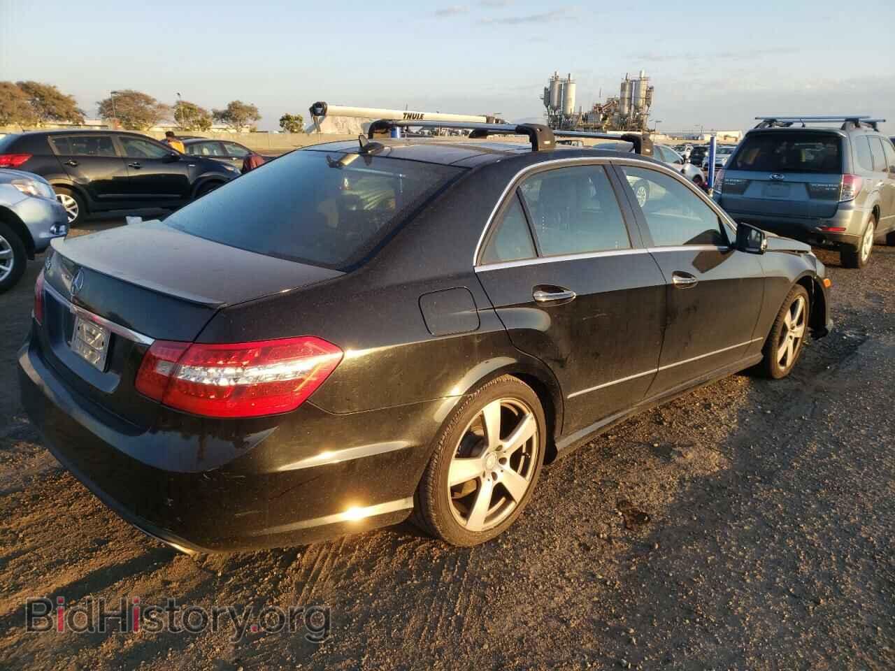 2011 MERCEDES-BENZ E-CLASS - VIN: WDDHF5GB5BA326885 - Фото 3