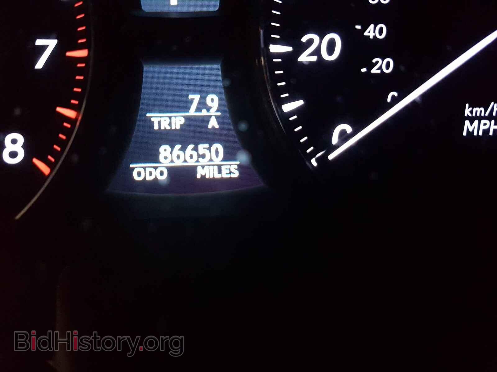 2011 LEXUS LS460 - VIN: JTHGL5EF8B5043747 - Photo 8
