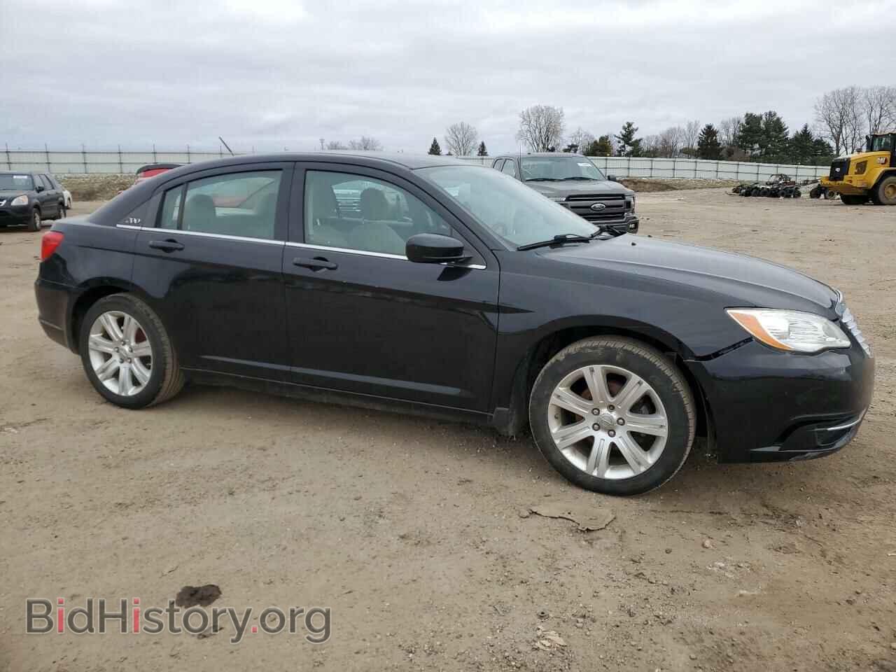 2011 CHRYSLER 200 - VIN: 1C3BC1FB0BN615821 - Фото 4