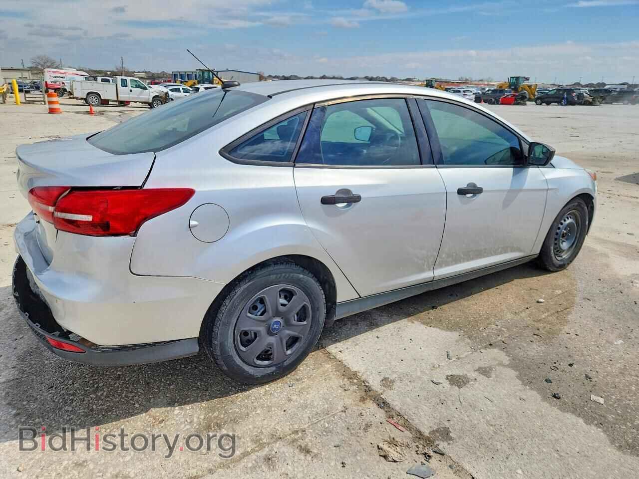 2017 FORD FOCUS - VIN: 1FADP3E26HL318536 - Photo 3