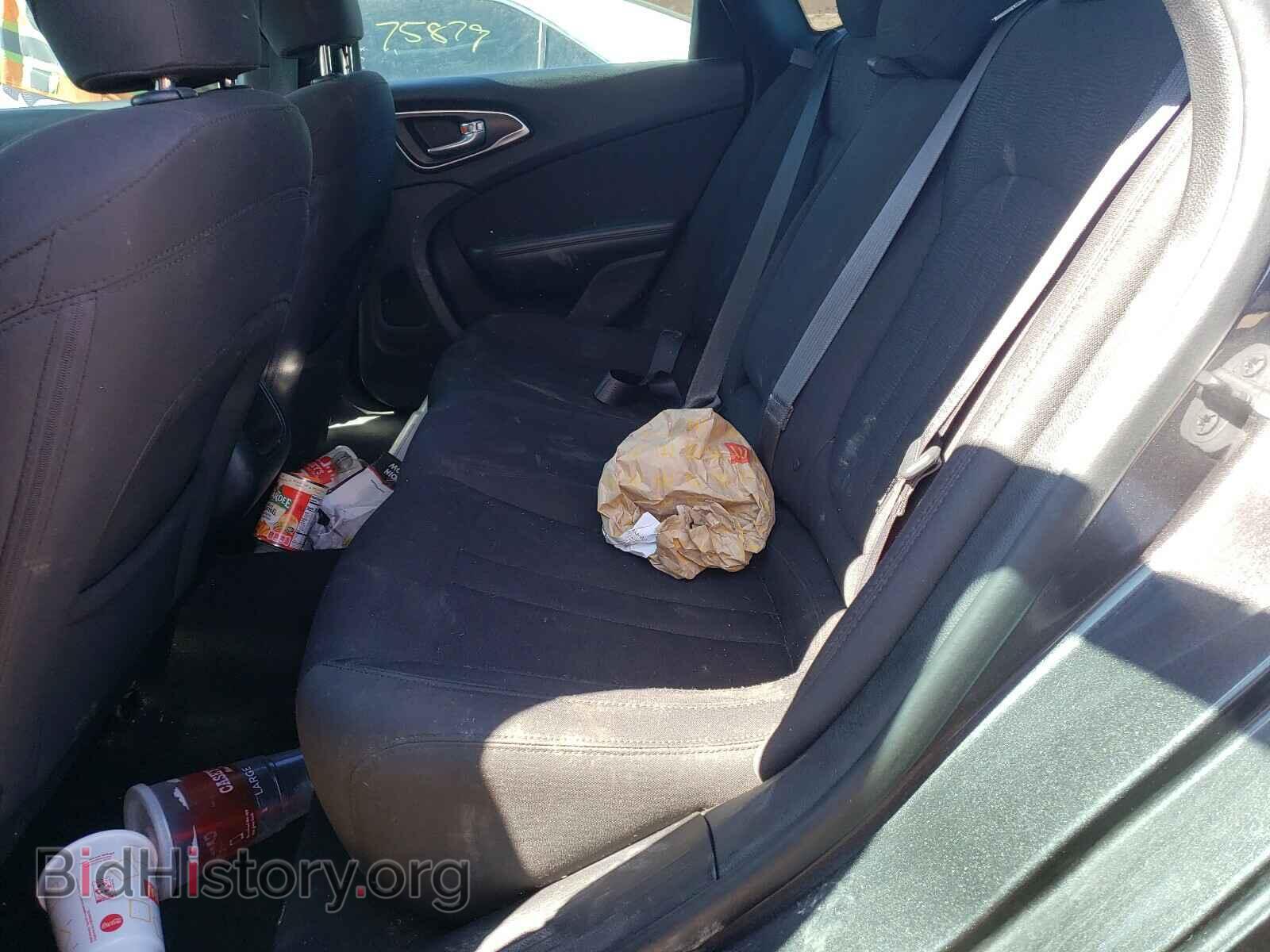 2015 CHRYSLER 200 - VIN: 1C3CCCAB2FN645092 - Фото 6