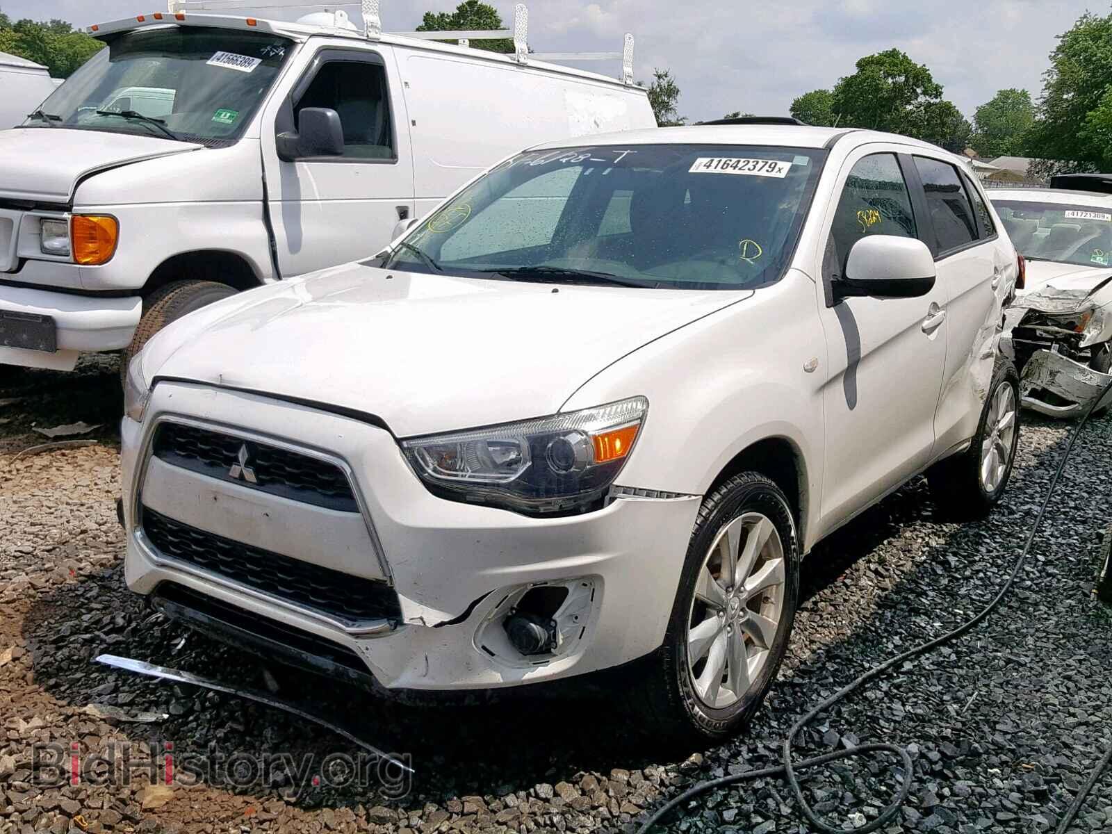 2014 MITSUBISHI OUTLANDER - VIN: 4A4AR3AU9EE003561 - Фото 2