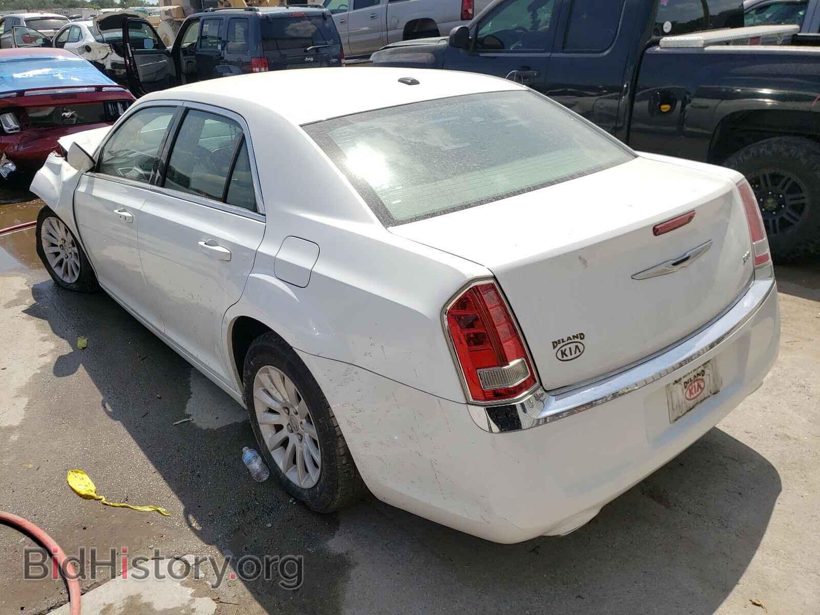 2013 CHRYSLER 300 - VIN: 2C3CCAAG8DH508728 - Фото 3