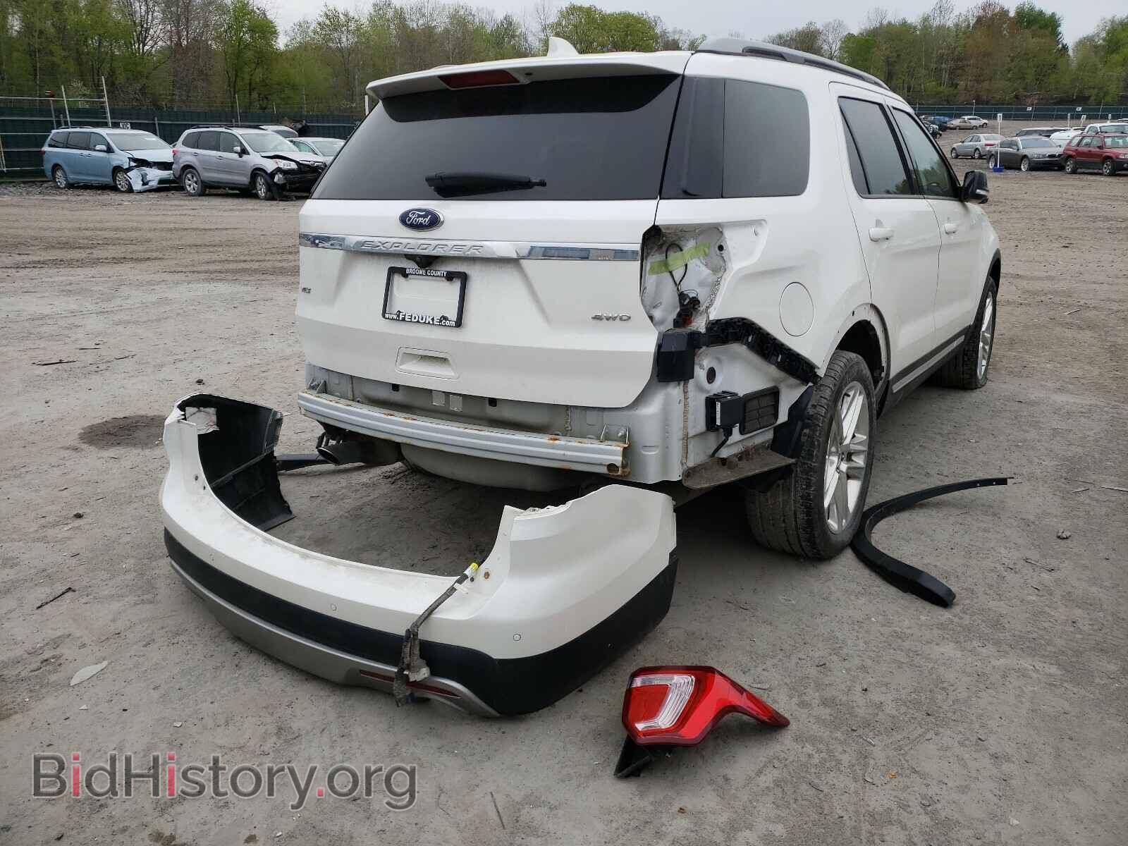 2017 FORD EXPLORER - VIN: 1FM5K8D82HGA25639 - Фото 4