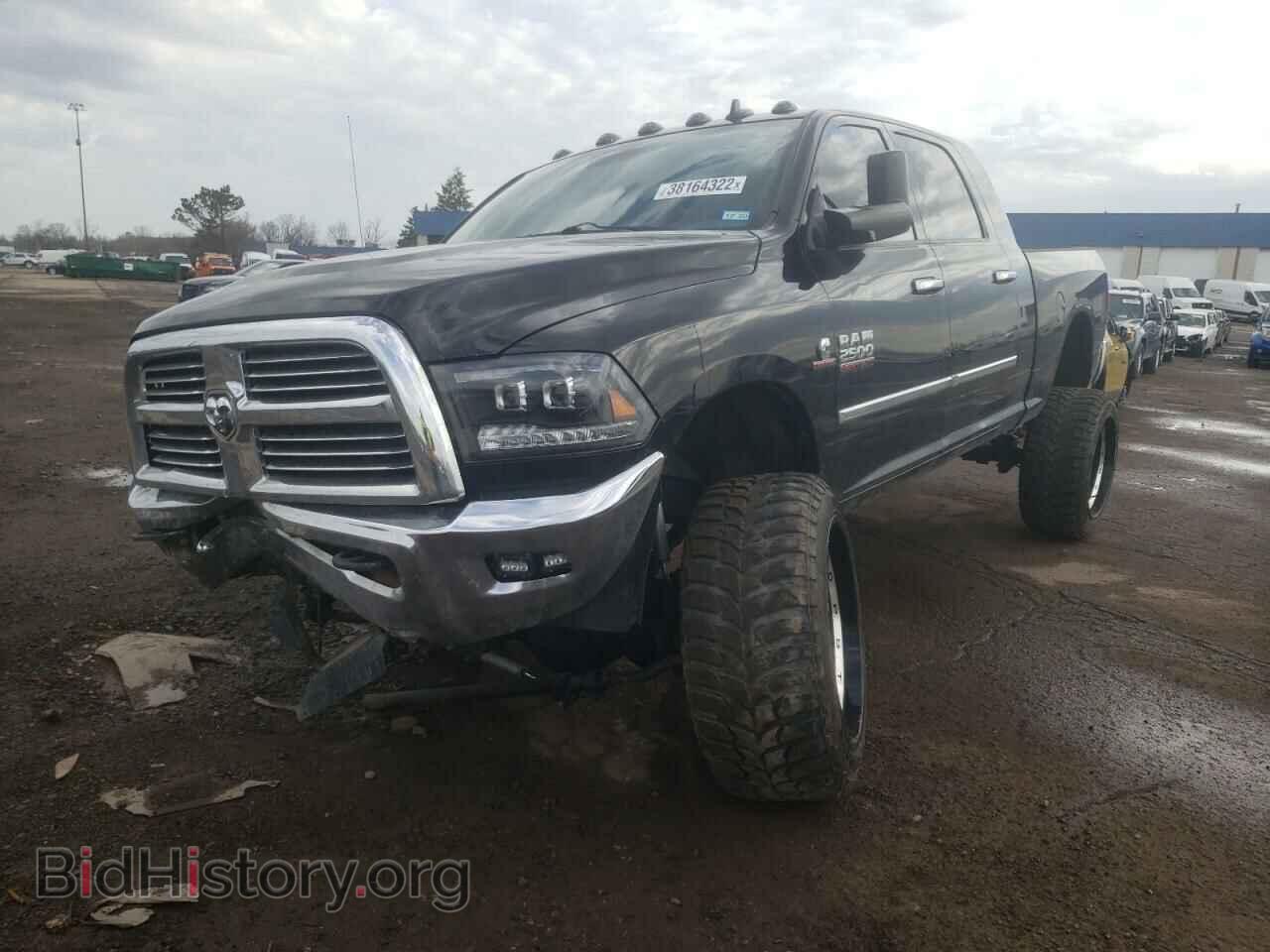 2014 RAM 2500 - VIN: 3C6UR5ML2EG289949 - Photo 2