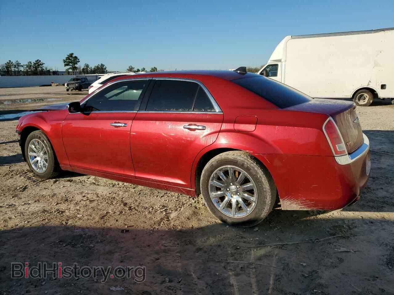 2011 CHRYSLER 300 - VIN: 2C3CA5CG0BH529158 - Фото 2