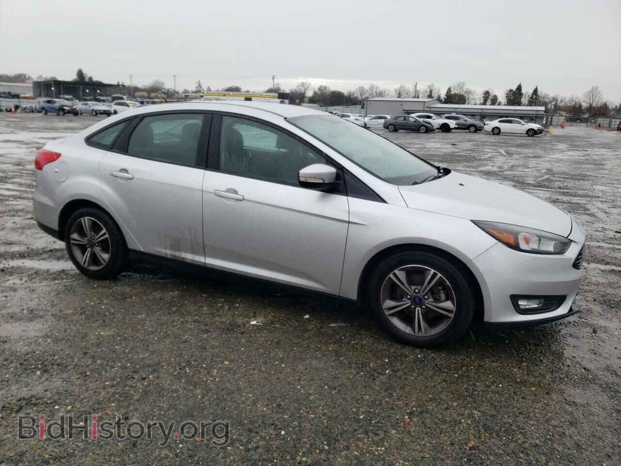 2017 FORD FOCUS - VIN: 1FADP3FE1HL255208 - Photo 4