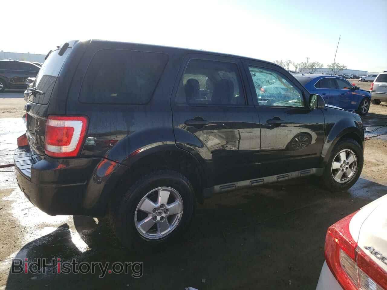 2011 FORD ESCAPE - VIN: 1FMCU0C74BKA57296 - Фото 3