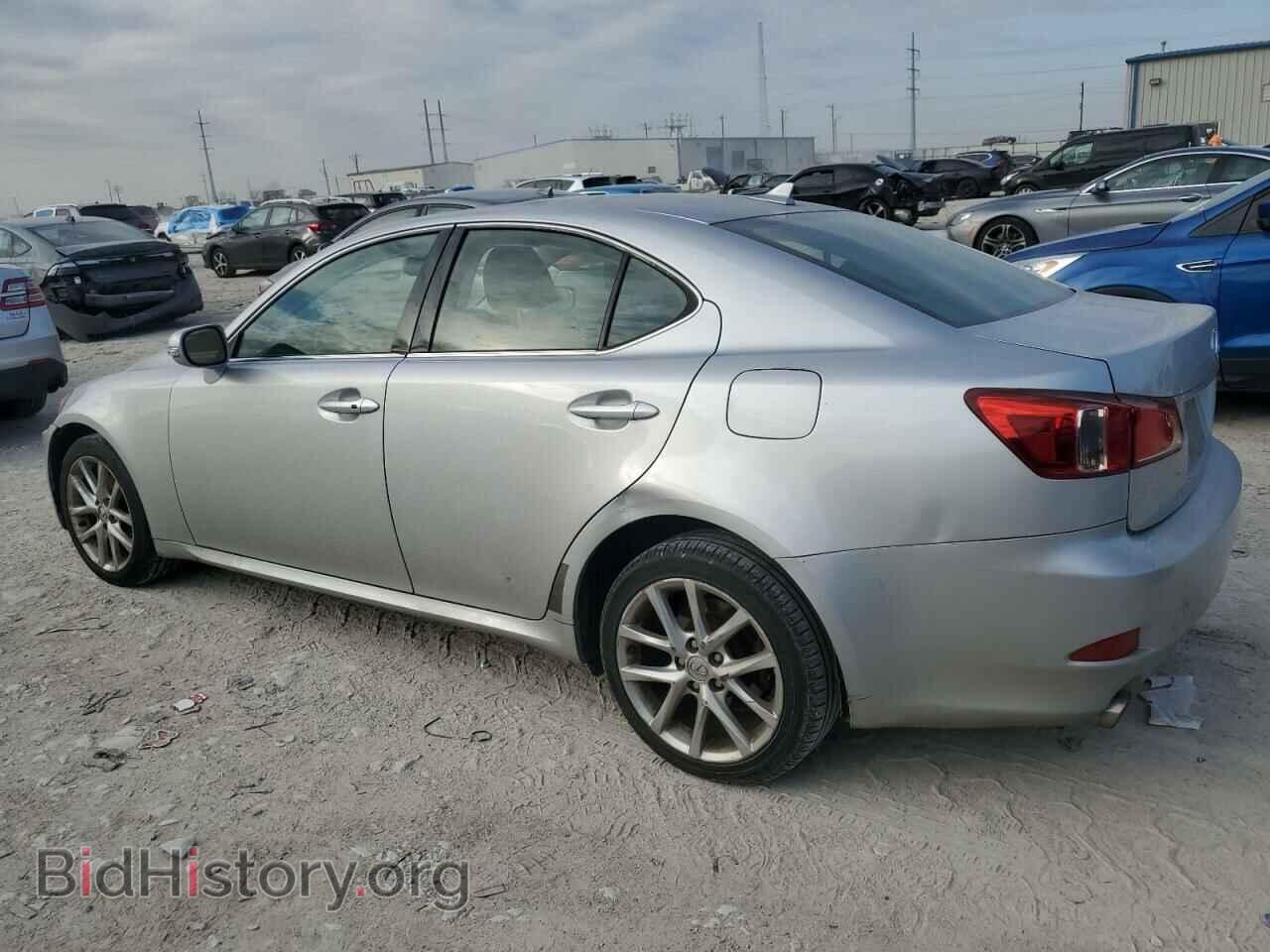 2011 LEXUS IS - VIN: JTHCF5C23B5047310 - Фото 2