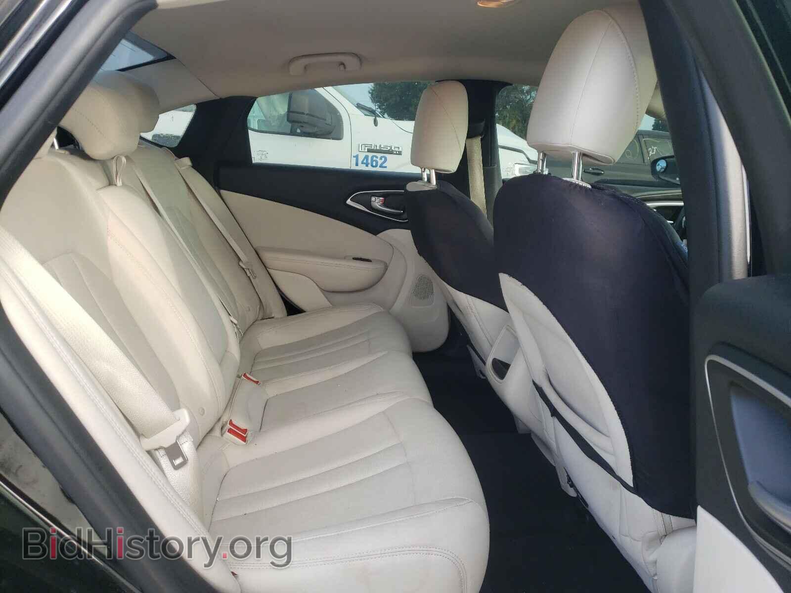 2015 CHRYSLER 200 - VIN: 1C3CCCAG3FN649504 - Фото 6