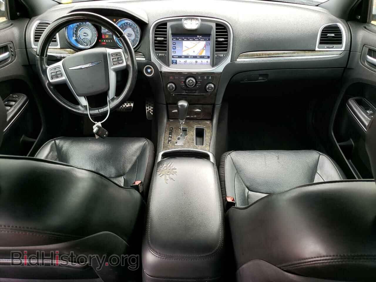 2011 CHRYSLER 300 - VIN: 2C3CA6CT0BH514761 - Фото 8