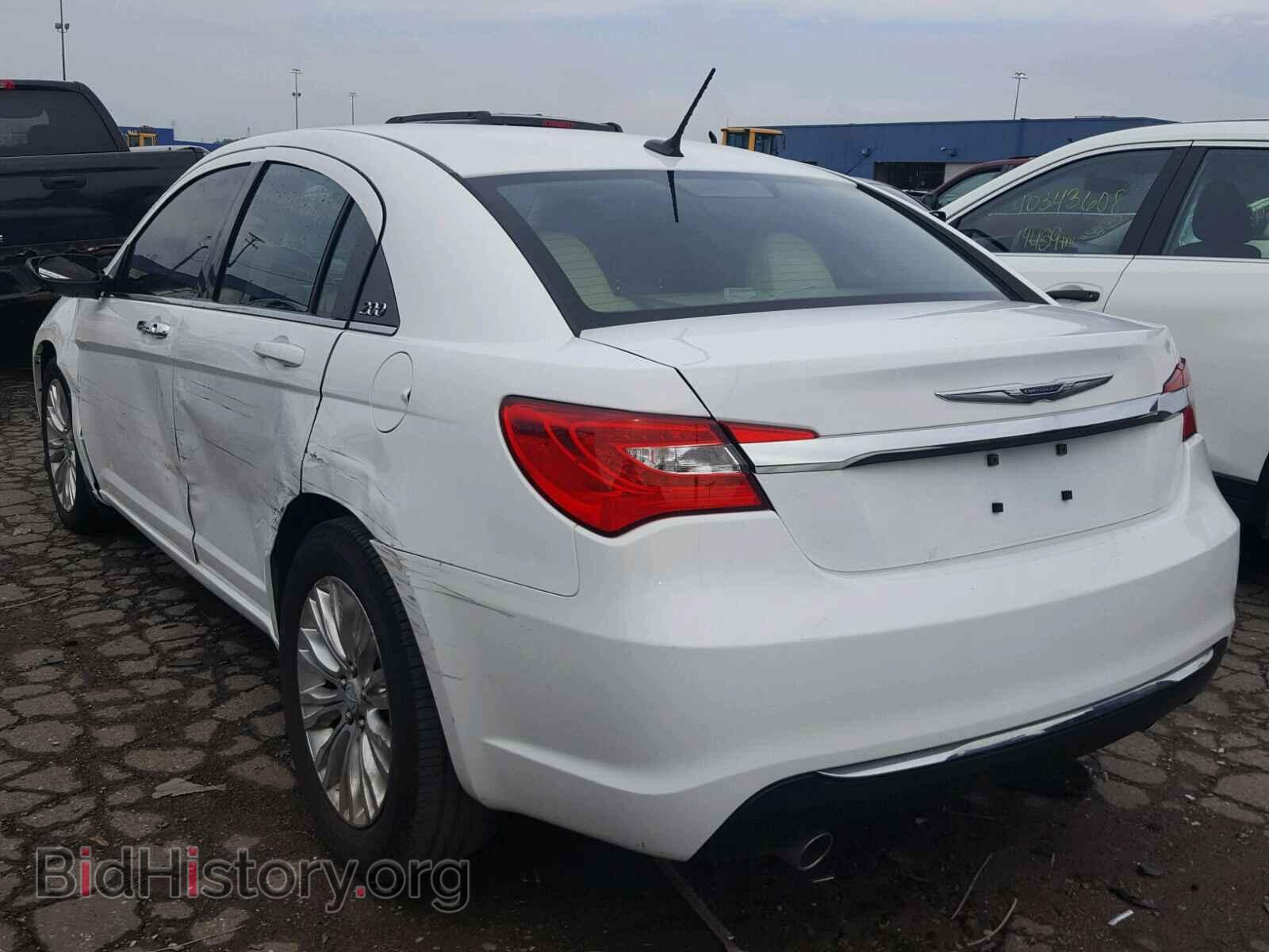 2011 CHRYSLER 200 - VIN: 1C3BC2FG4BN548383 - Фото 3