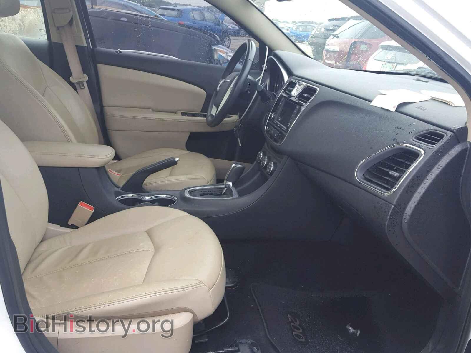 2011 CHRYSLER 200 - VIN: 1C3BC2FG4BN548383 - Фото 5