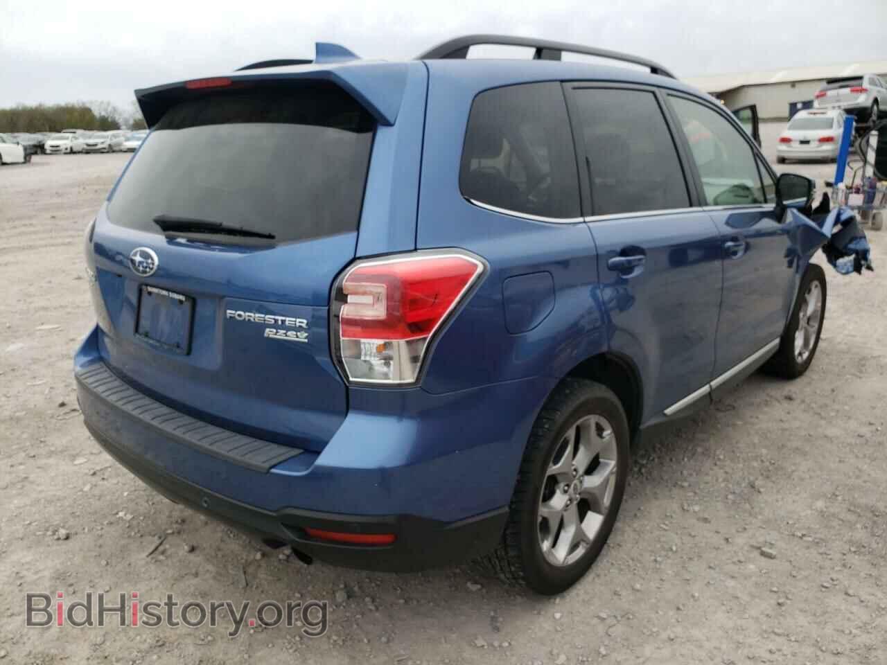 2017 SUBARU FORESTER - VIN: JF2SJAWC8HH538375 - Фото 4