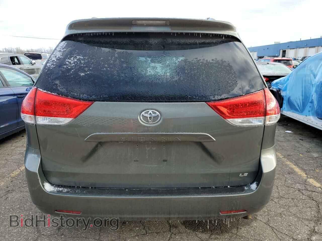 2011 TOYOTA SIENNA - VIN: 5TDKK3DC3BS075820 - Фото 6