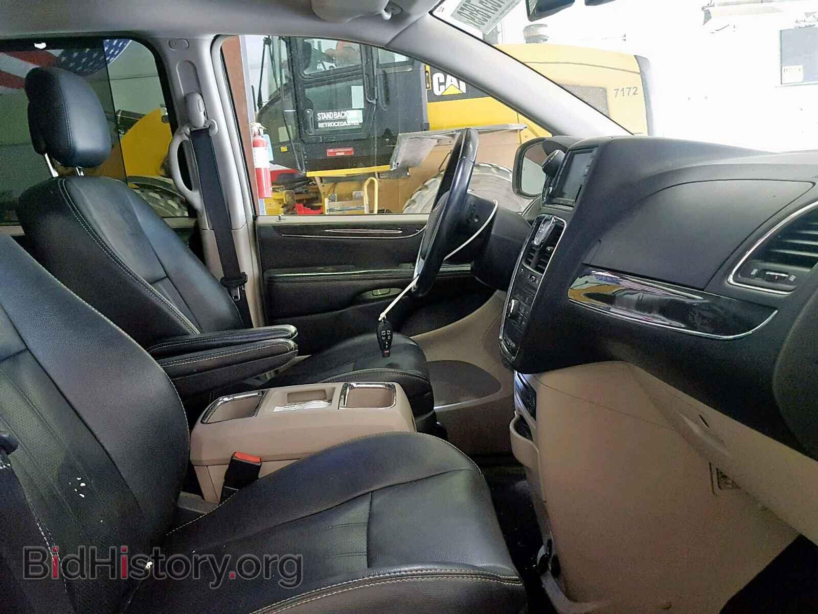 2012 CHRYSLER TOWN & COU - VIN: 2C4RC1CG9CR124324 - Фото 5