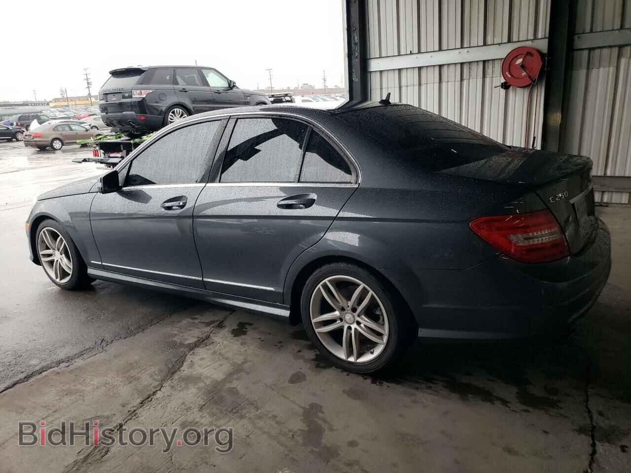 2014 MERCEDES-BENZ C-CLASS - VIN: WDDGF4HB7EA951605 - Фото 2