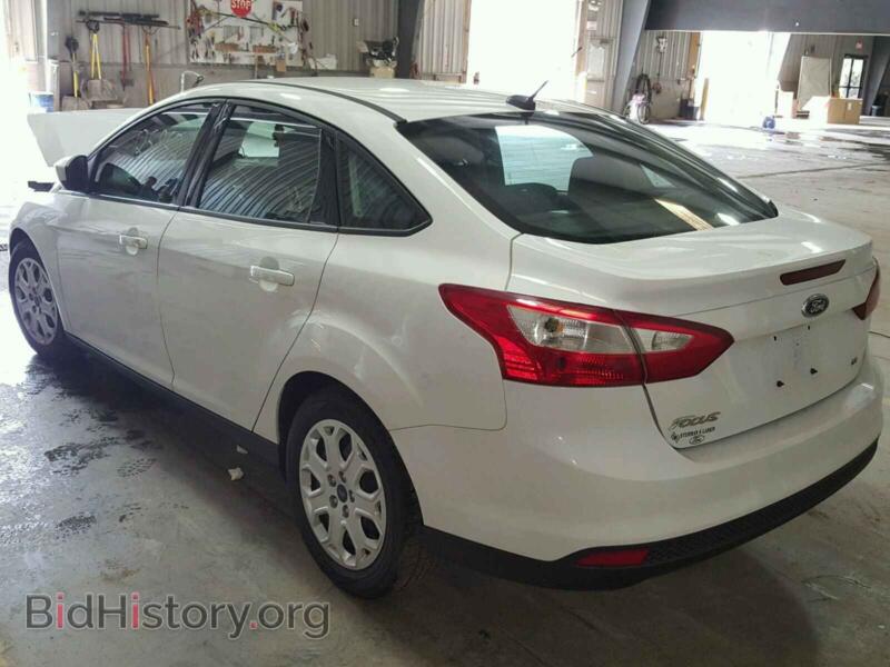 2012 Ford FOCUS (VIN 1FAHP3F25CL268477) — фото 3 из 10