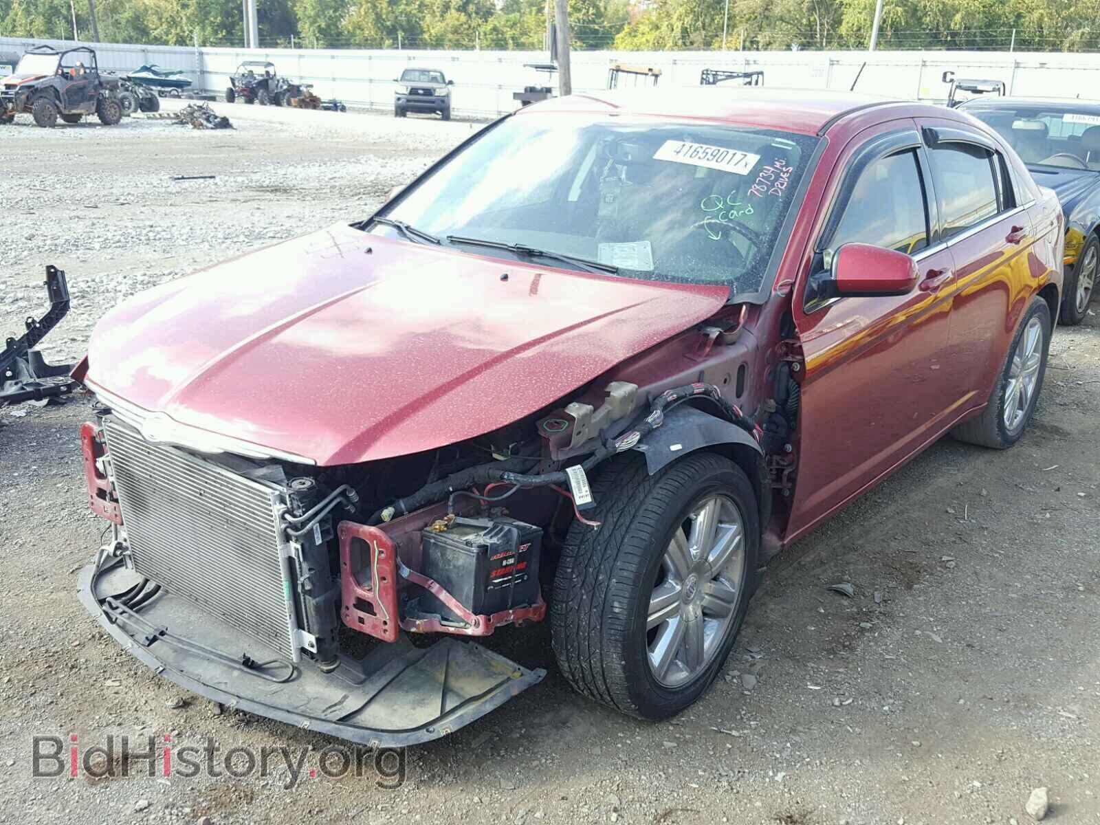 2010 CHRYSLER SEBRING - VIN: 1C3CC5FV2AN116796 - Фото 2
