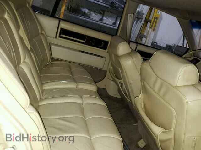 1988 CADILLAC DEVILLE - VIN: 1G6CD5153J4281040 - Photo 6