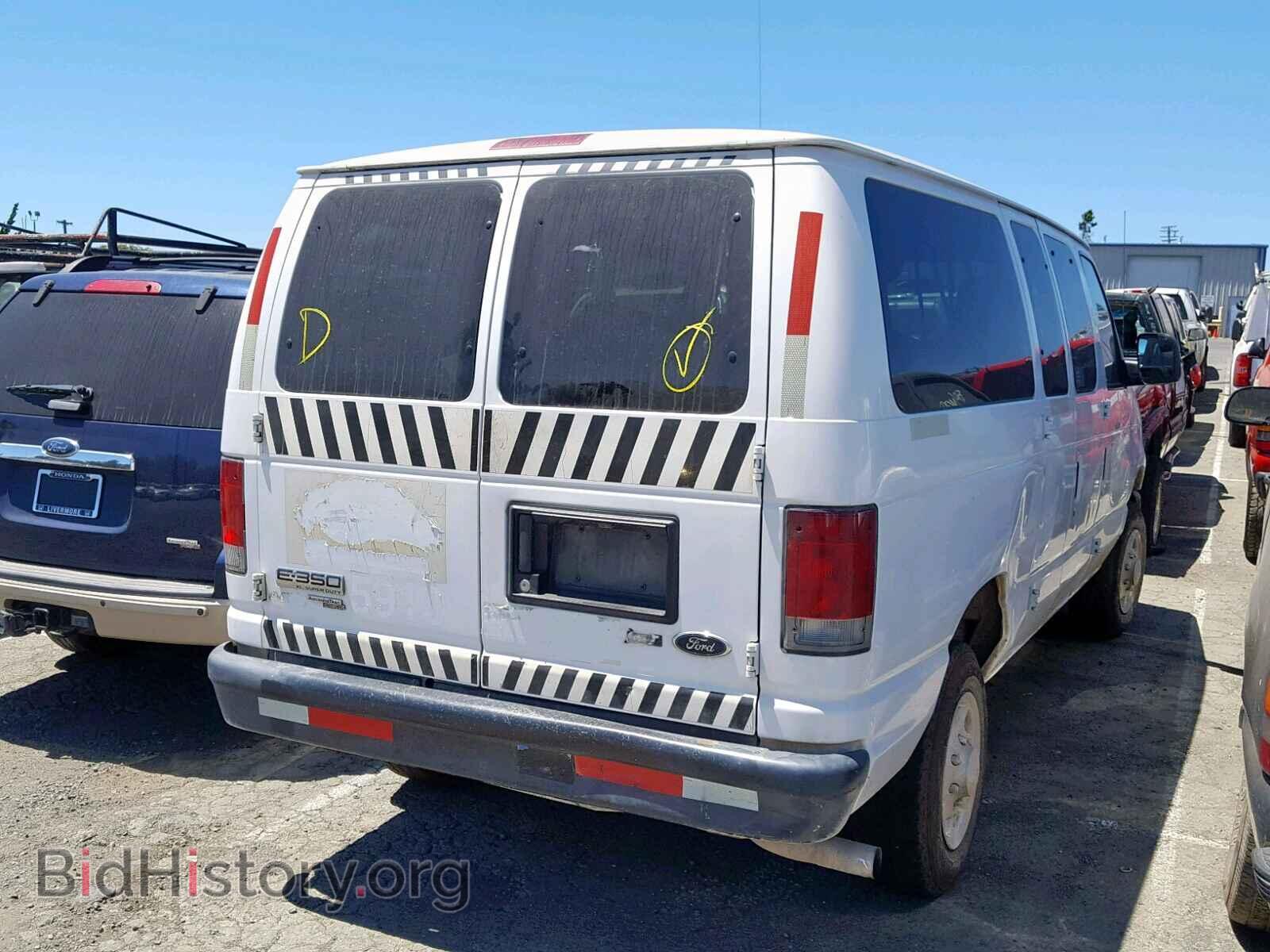 2011 FORD ECONOLINE - VIN: 1FBNE3BL9BDA70421 - Photo 4