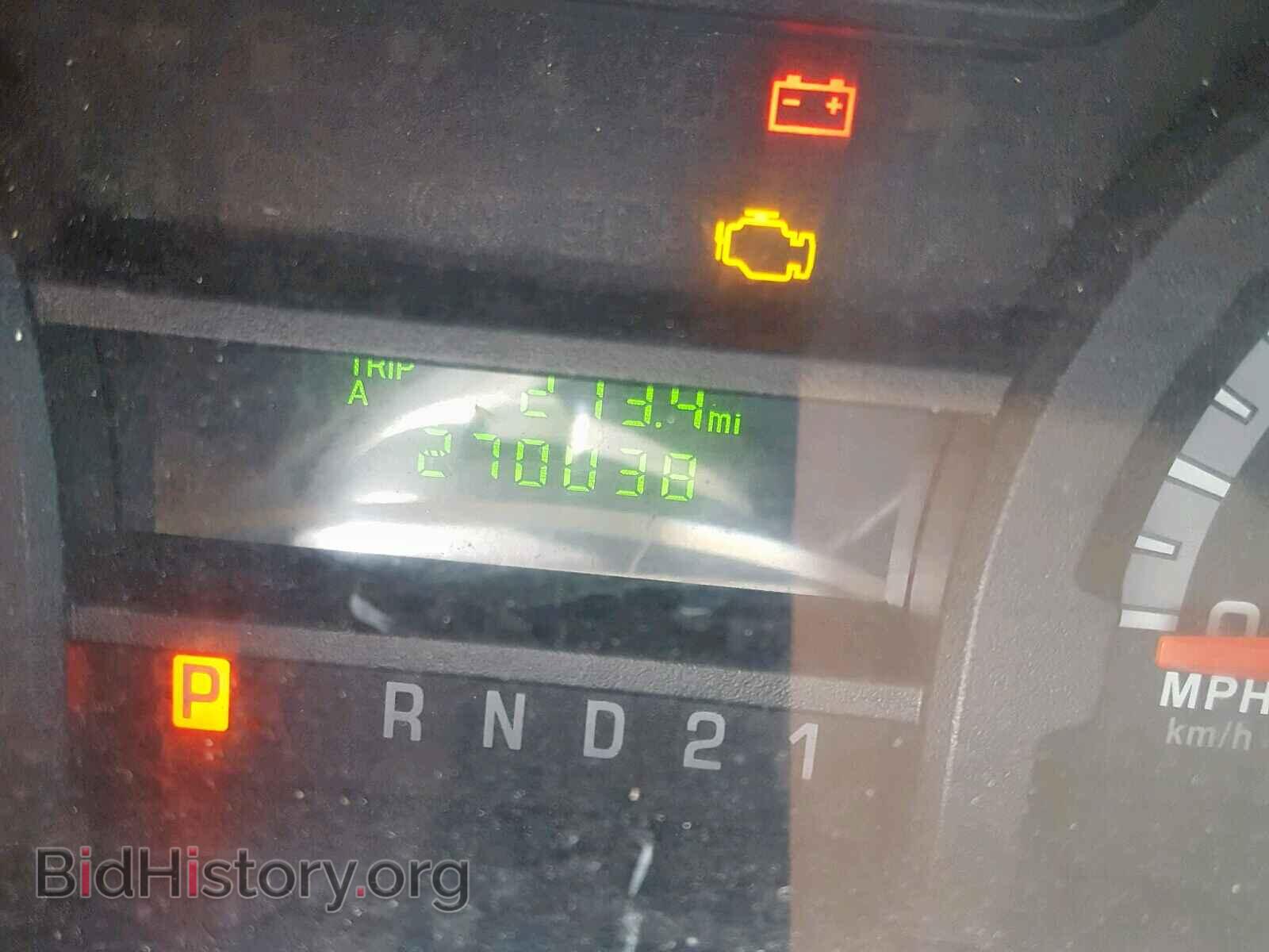 2011 FORD ECONOLINE - VIN: 1FBNE3BL9BDA70421 - Photo 8