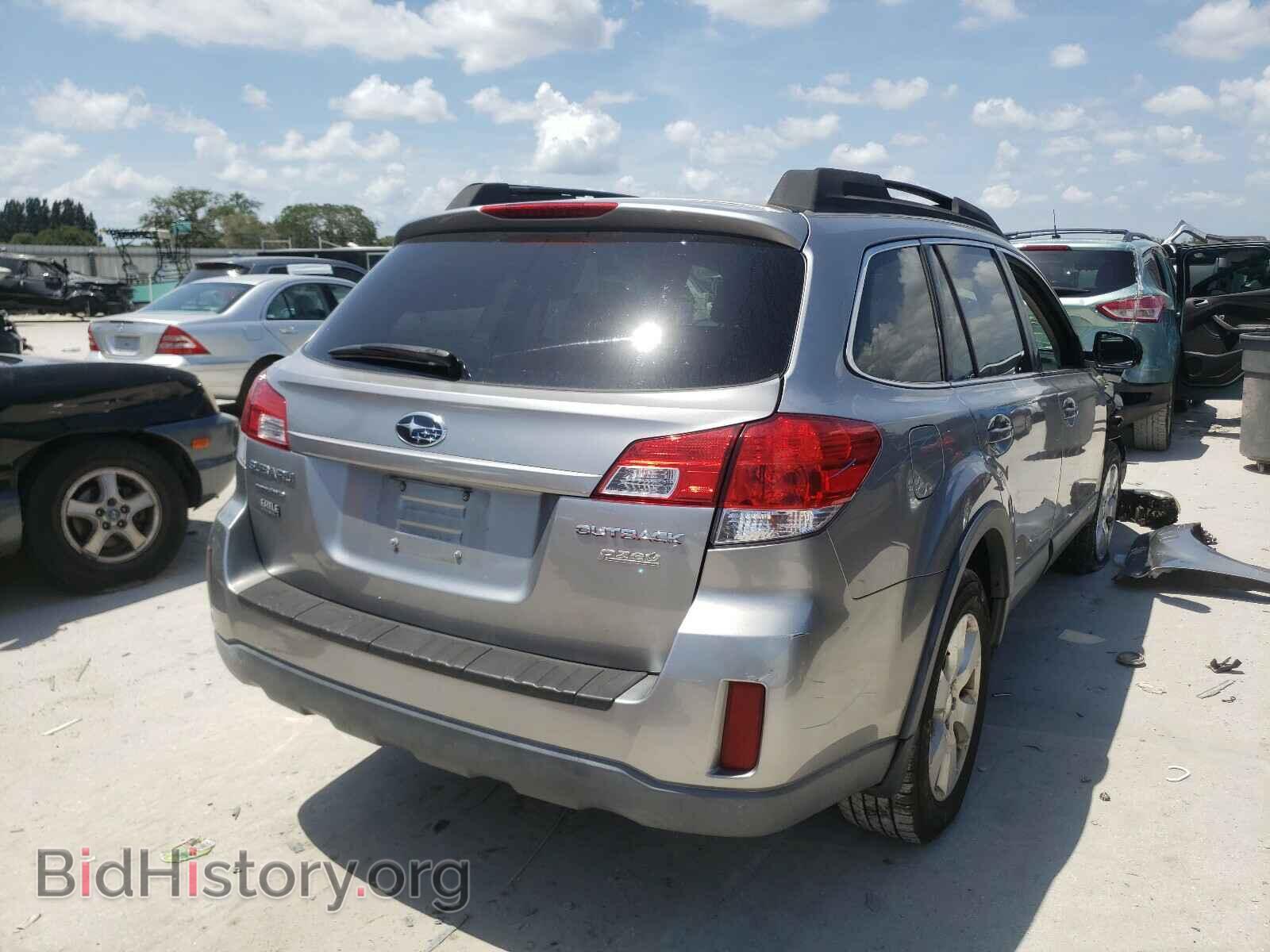 2011 SUBARU OUTBACK - VIN: 4S4BRBCC8B3358119 - Photo 4