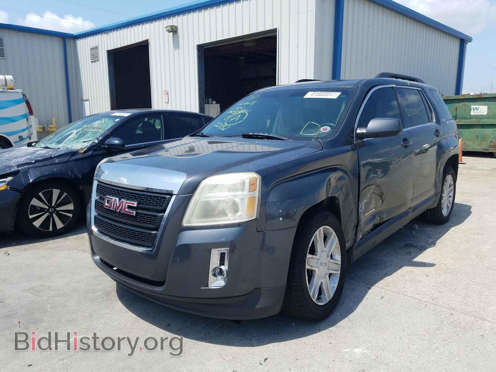 2011 GMC TERRAIN - VIN: 2CTALSEC2B6208096 - Photo 2