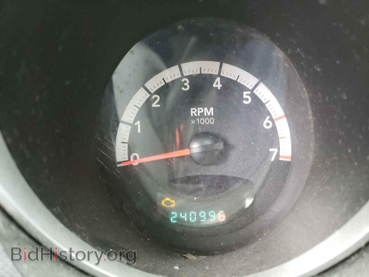2007 DODGE NITRO - VIN: 1D8GU58K67W563133 - Photo 8