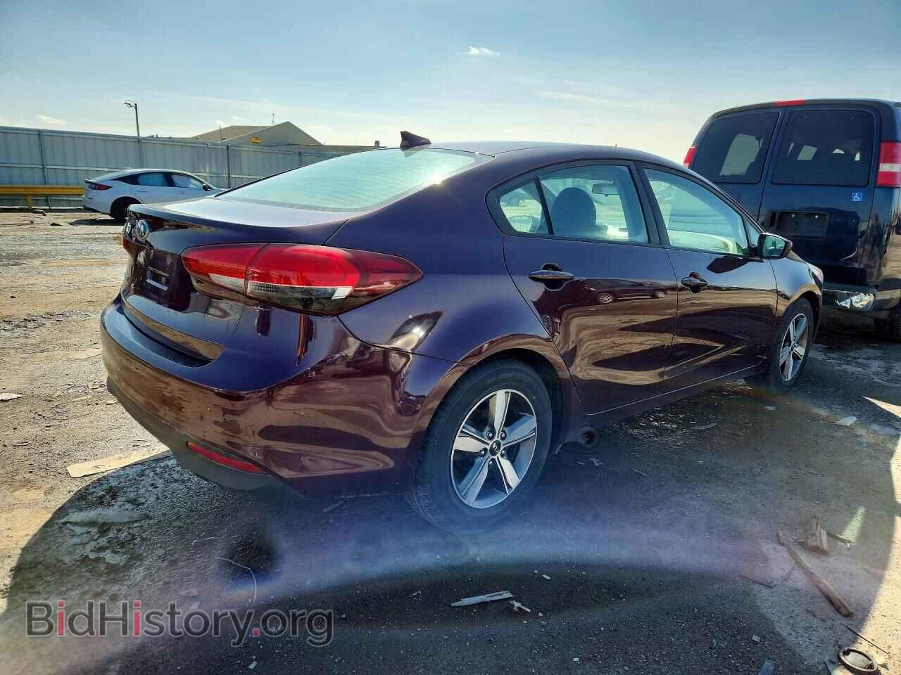 2018 KIA FORTE - VIN: 3KPFL4A73JE232007 - Фото 3