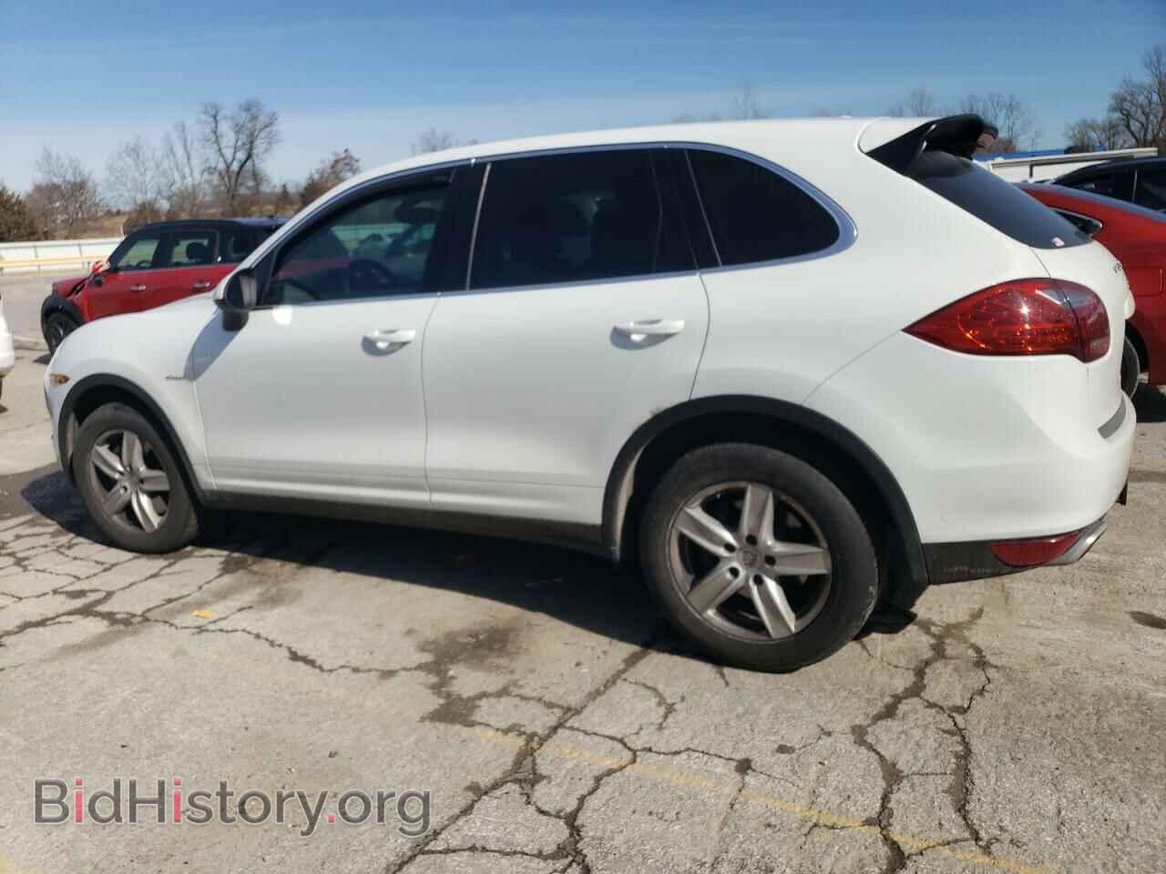 2014 PORSCHE CAYENNE - VIN: WP1AF2A22ELA35898 - Фото 2
