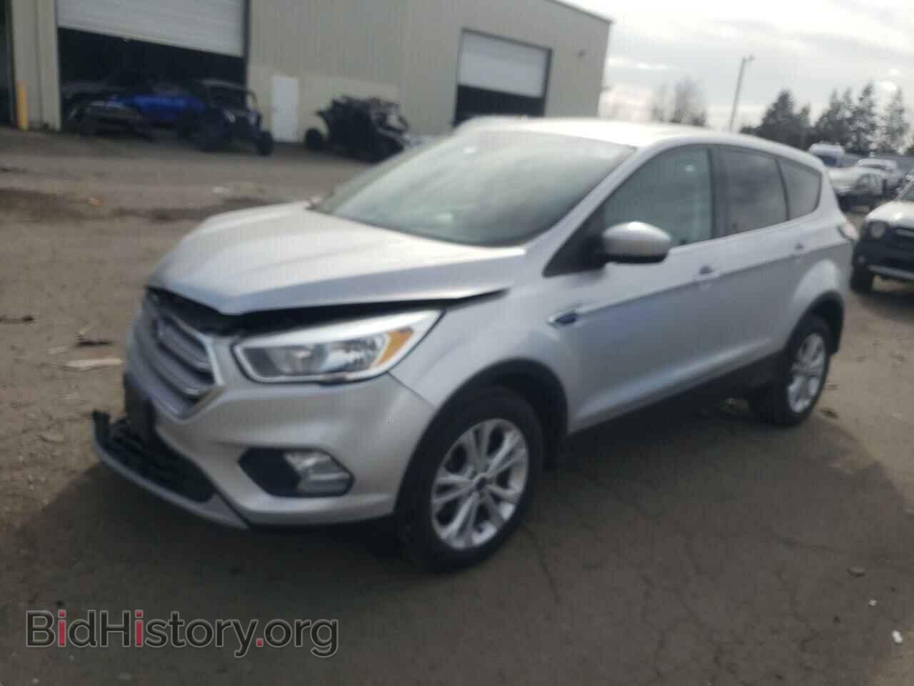 Фотография 1FMCU0G90HUC99088 - FORD ESCAPE 2017