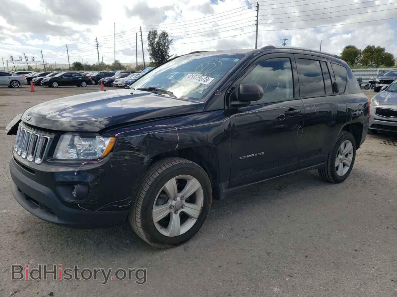 Фотография 1C4NJCBA6CD678002 - JEEP COMPASS 2012