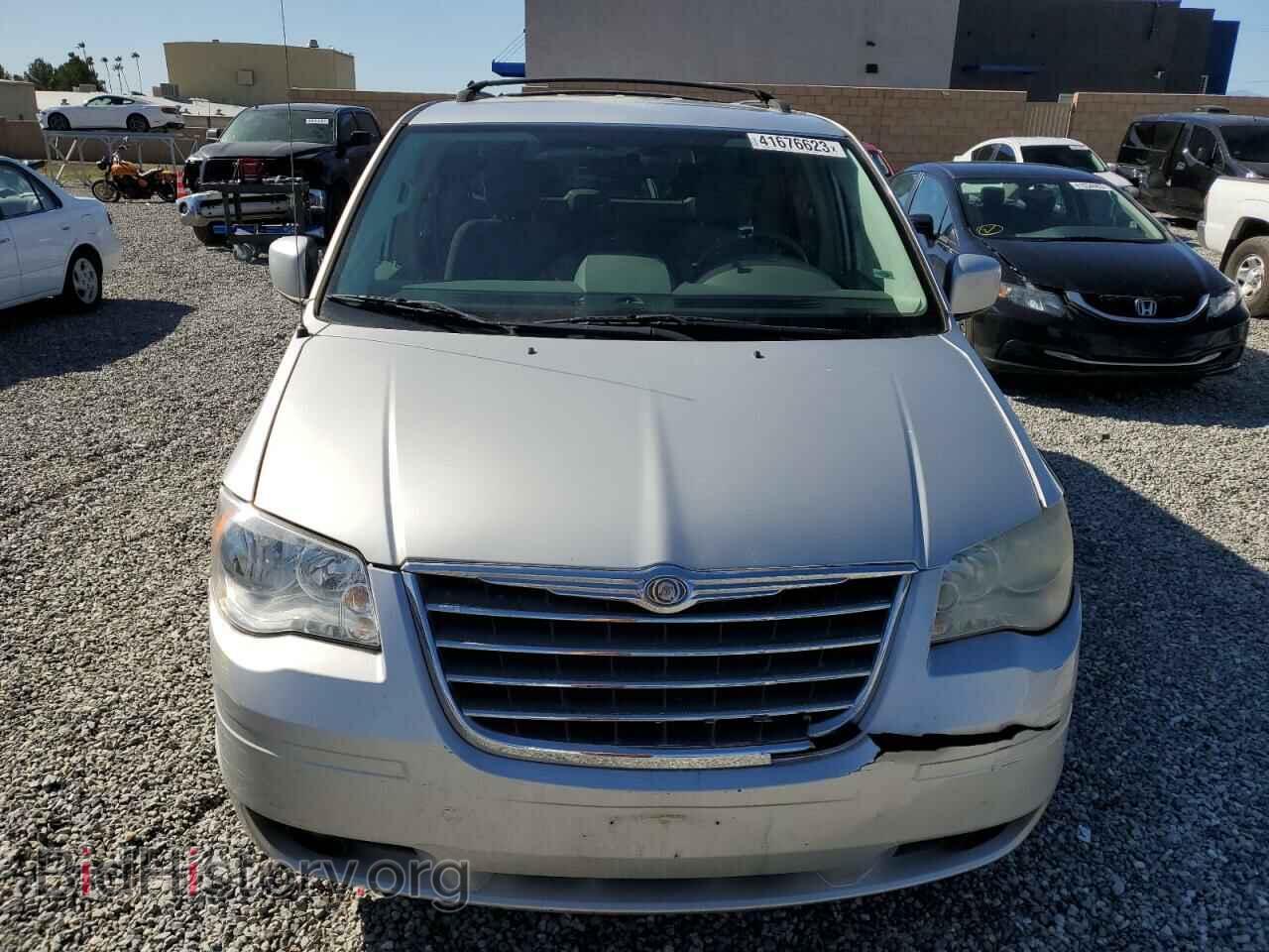 2010 CHRYSLER MINIVAN - VIN: 2A4RR5D15AR253166 - Фото 5