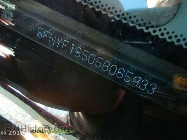 2005 HONDA PILOT - VIN: 5FNYF18505B065933 - Фото 11