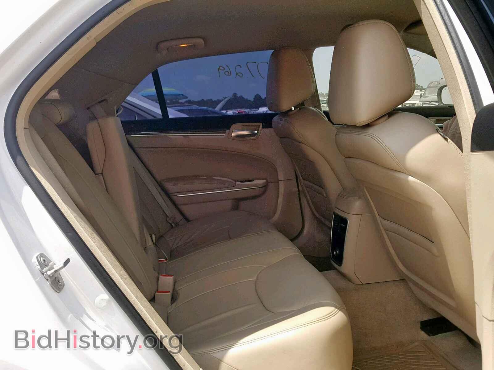2014 CHRYSLER 300 - VIN: 2C3CCAAG6EH206937 - Фото 6
