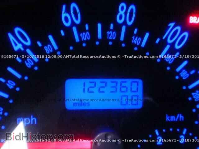 2000 VOLKSWAGEN BEETLE - VIN: 3VWCF21C7YM424460 - Фото 8