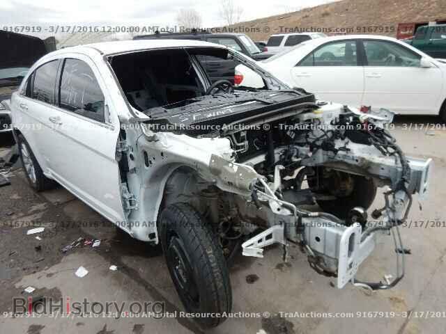 2014 CHRYSLER 200 - VIN: 1C3CCBCG0EN100526 - Фото 2