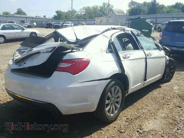 2011 CHRYSLER 200 - VIN: 1C3BC1FG7BN520412 - Фото 4